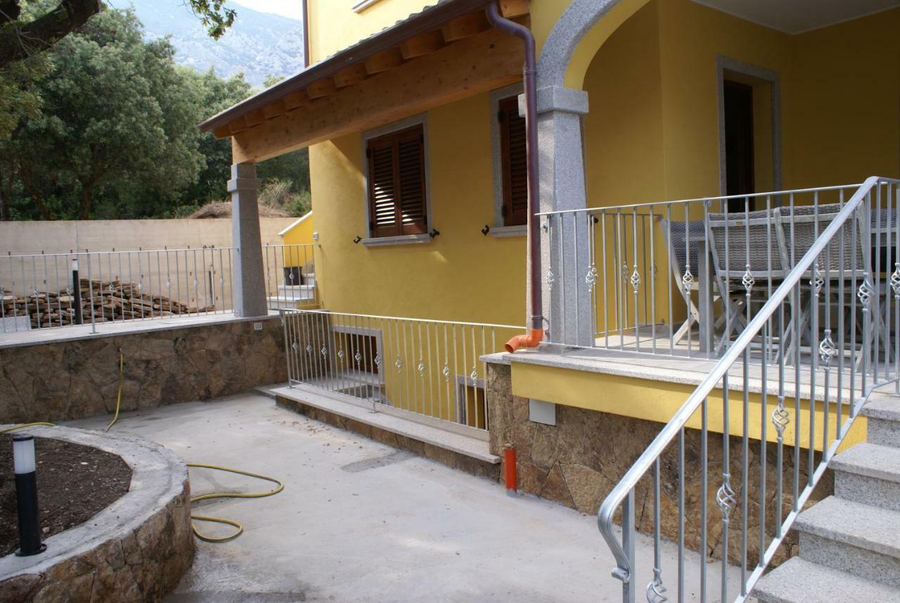 Casa Mariolu 2 Apartment Cala Gonone Exterior photo